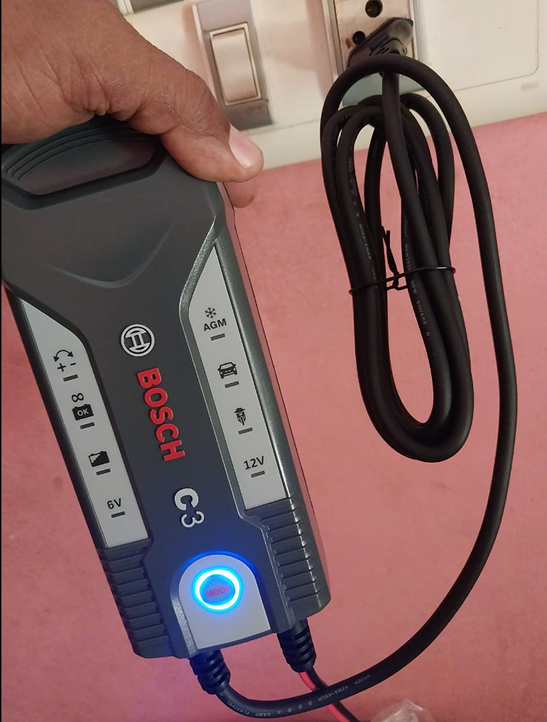 Bosch C3 Battery Charger – spareclub